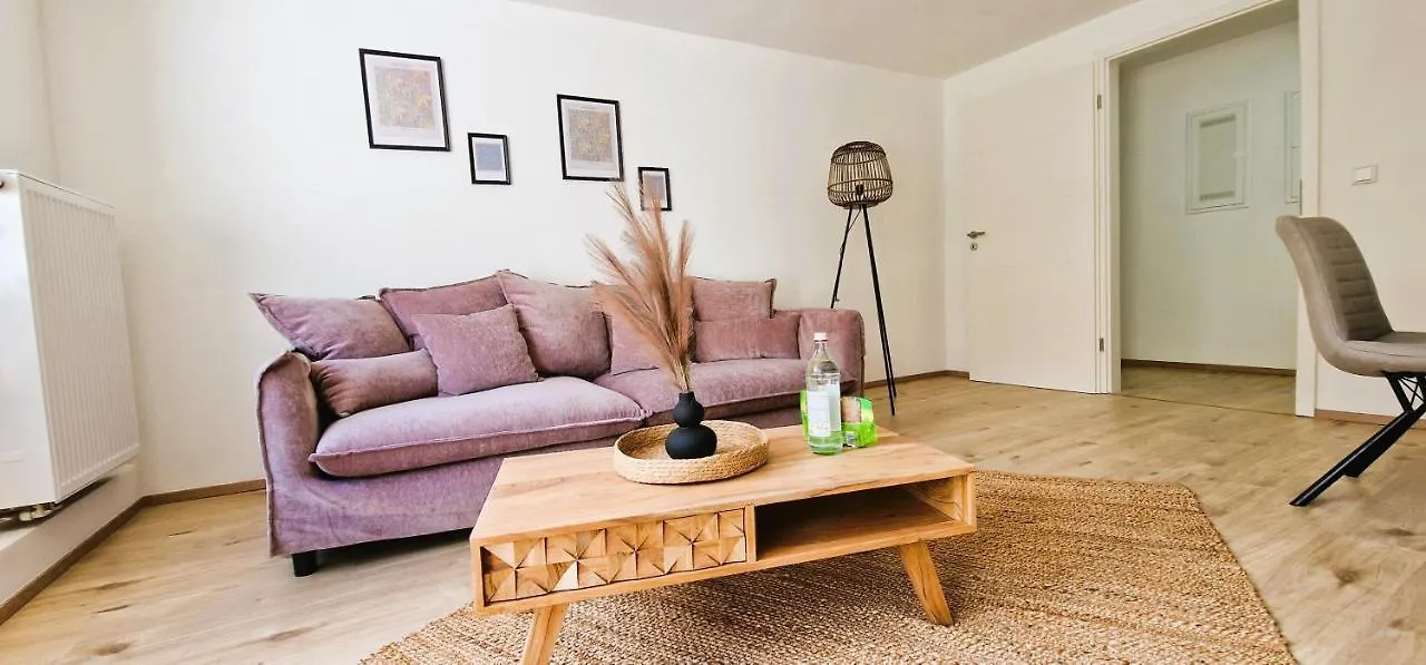 Select-Home 4 Schwandorf - Geraeumig - Kueche - Netflix - Zentral 0*, Schwandorf in Bayern Germany